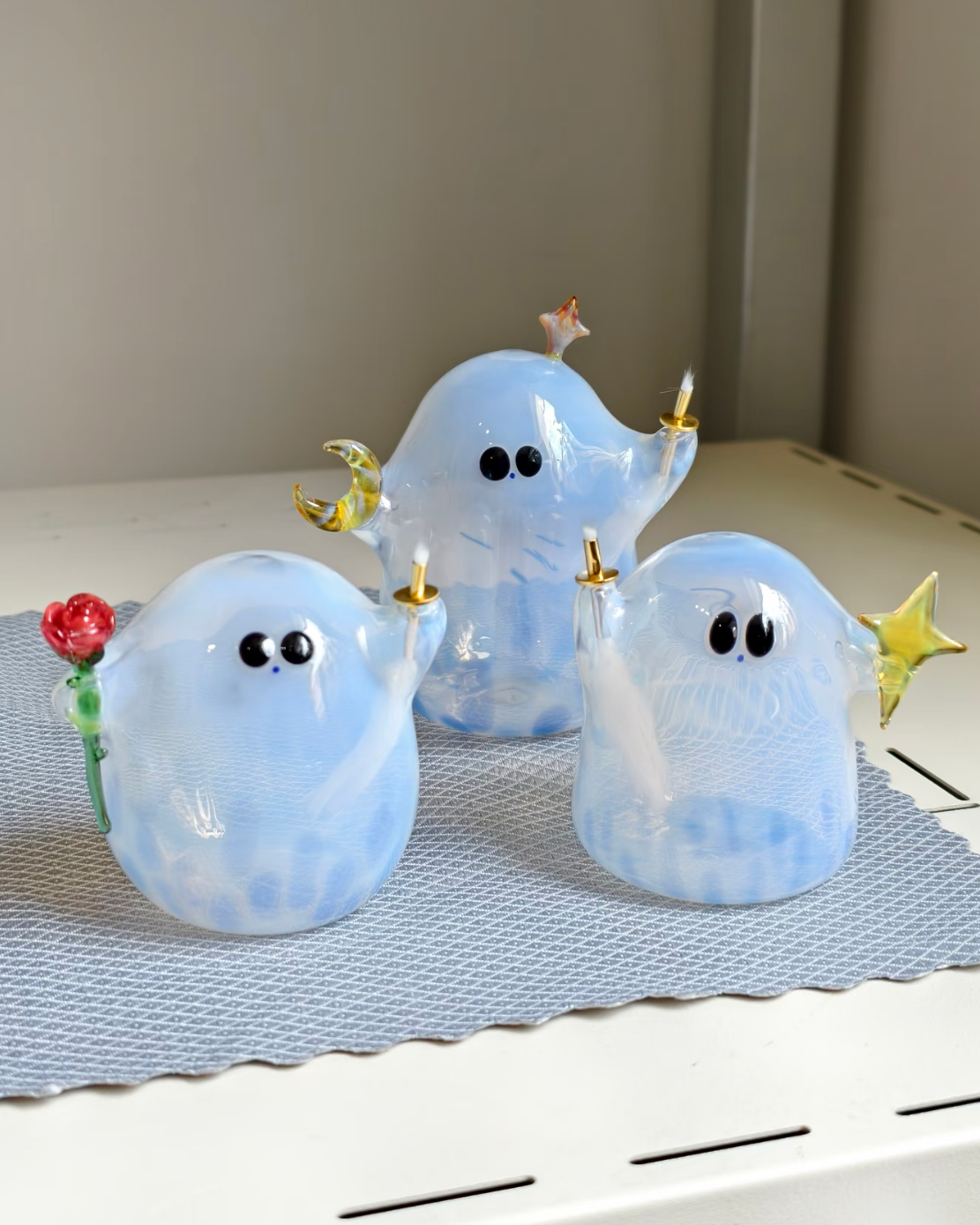 Cute Halloween ghost decor with star detail – glass art closeup